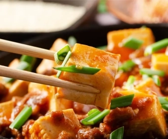 ¿Cómo se hace el tofu?